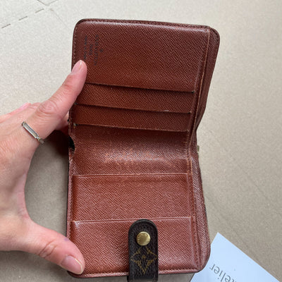Compact ZiP