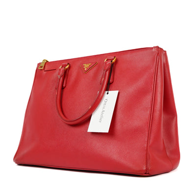 Galleria Red