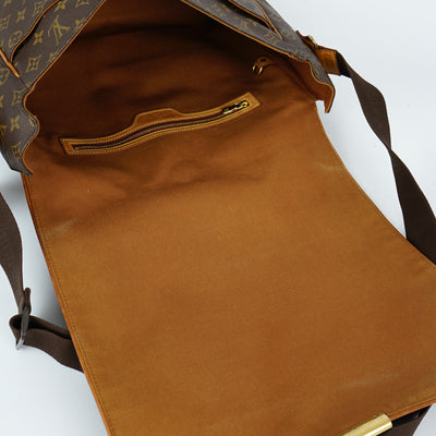 Abbesses Messenger